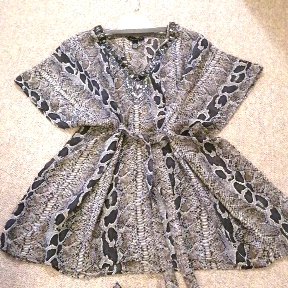 Gorgeous light texture animal print Beach dress with shiny rhinestones infront